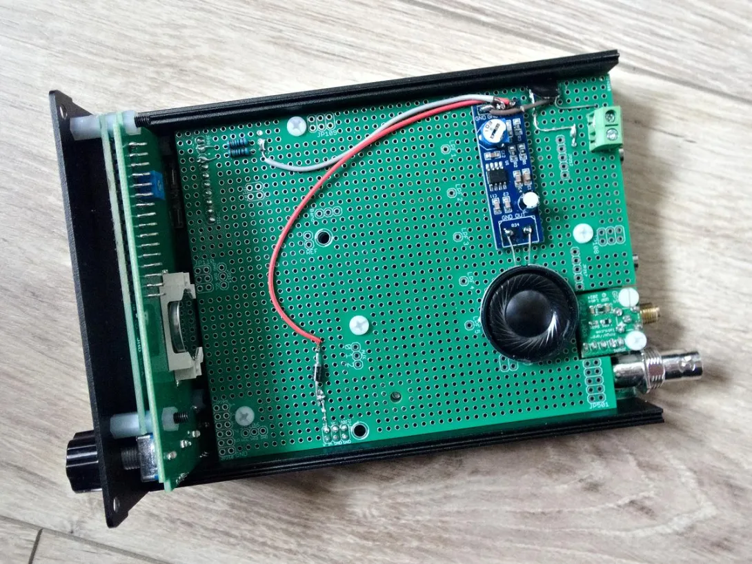 QMX+ internal speaker mod